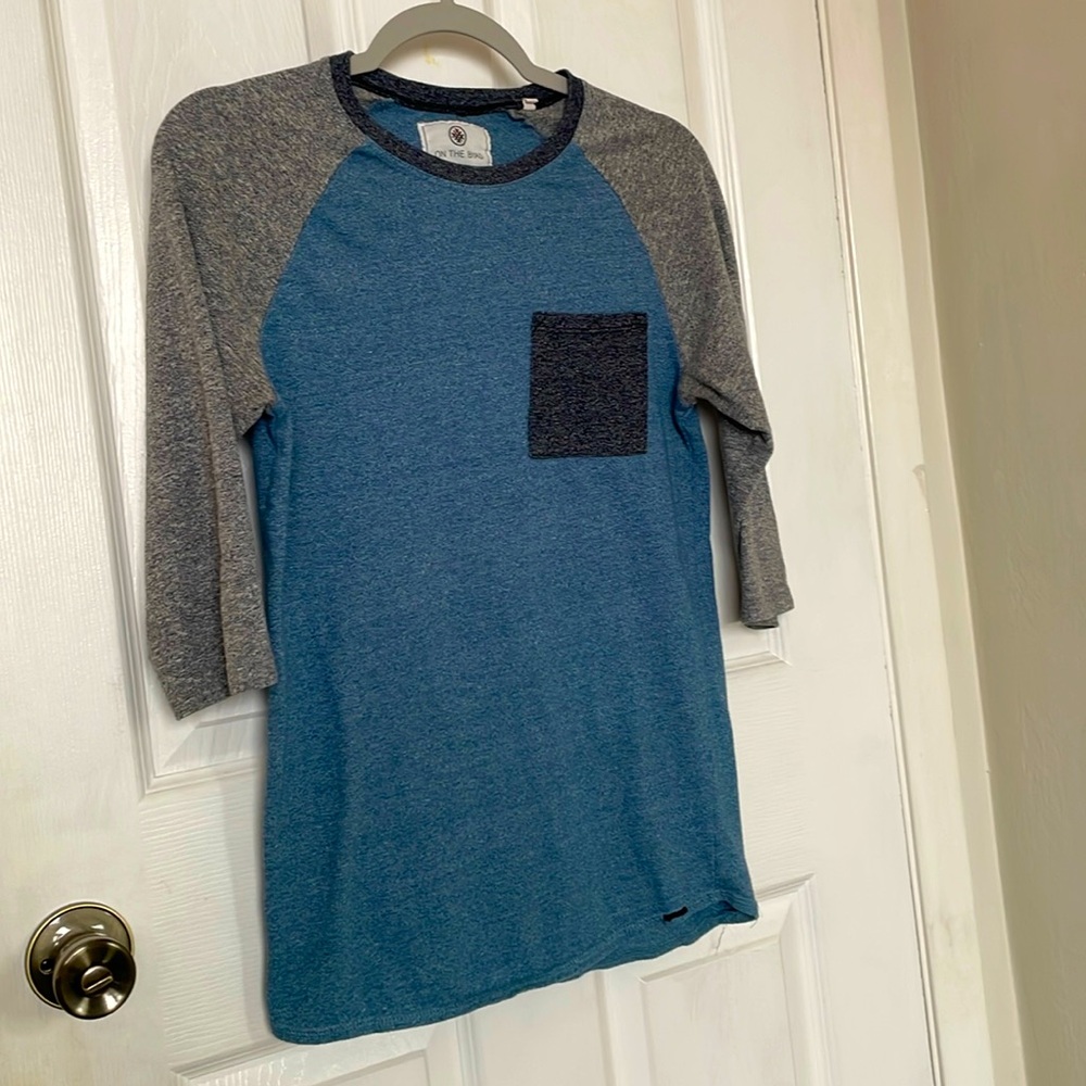 Baseball tee